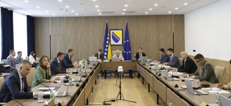 U povodu smrti pape Franje u subotu Dan žalosti u BiH