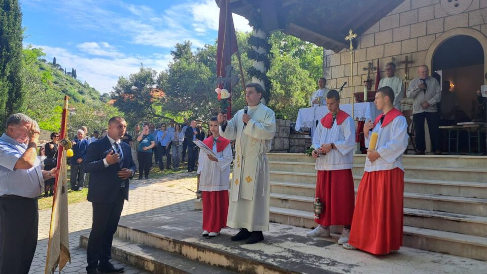 Proslavljena Gospa od Obrane na Dubcu: U ljubavi pristajemo uz Boga – Dubrovačka biskupija