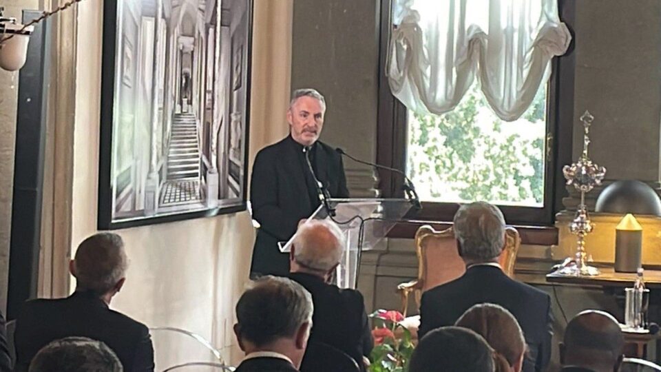Nadbiskup Kennedy: Papa Franjo, ljubavni pastor odlučan u zaštiti djece