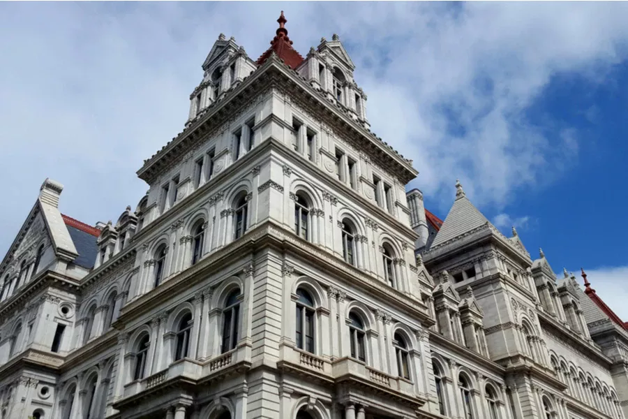 Kardinal Dolan: New York samoubojstvo naplaćuju “strašnu ideju”, pretvara liječnike u ubojice