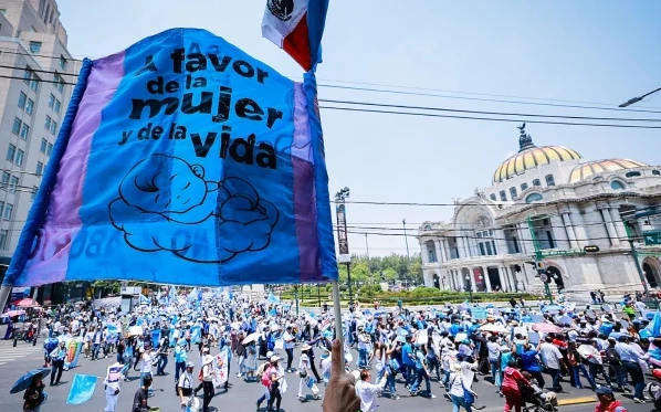 Tisuće marša za život u Mexico Cityju