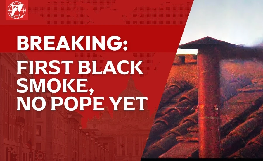 Breaking: Crni dim se izdiže iz Sikstinske kapele dok se glasanje o prvom konklavi završava bez novog pape