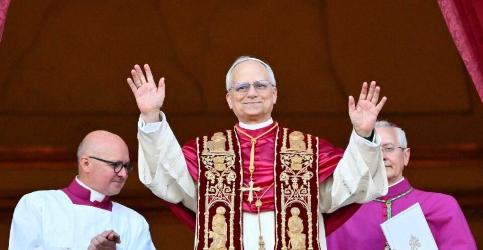 Robert Francis Prevost novi je poglavar Katoličke Crkve, novi papa se zove Lav XIV.