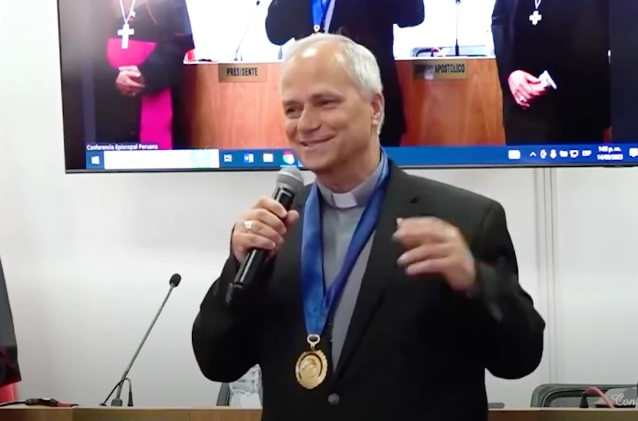 2023. godine Leo je priznao prethodne sastanke s Franjo u kojima se nisu složili