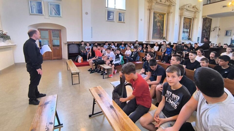 Zaigrano i radosno bilo je na Biskupijskom susretu ministranata u Slanom – Dubrovačka biskupija