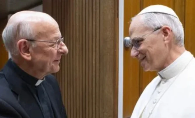 Papa Leo XIV, Ocáriz raspravlja o postupku revizije statuta Opusa Dei