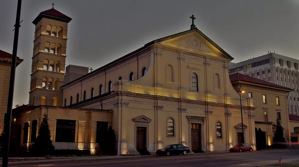 Nashville molba zahtijeva puštanje katoličkog čovjeka od strane imigracijskih časnika
