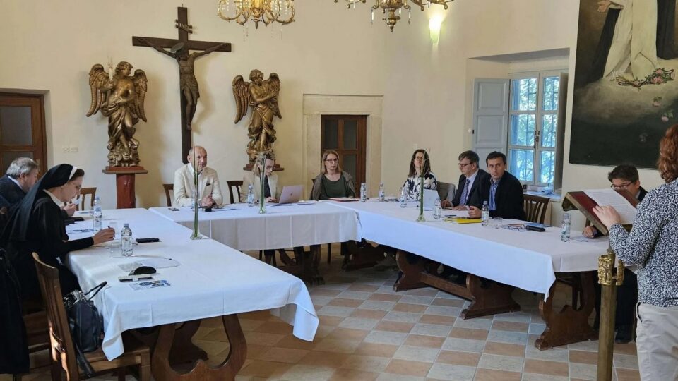 Međunarodna znanstvena konferencija „Crkva i politika“ kod dominikanaca u Korčuli – Dubrovačka biskupija