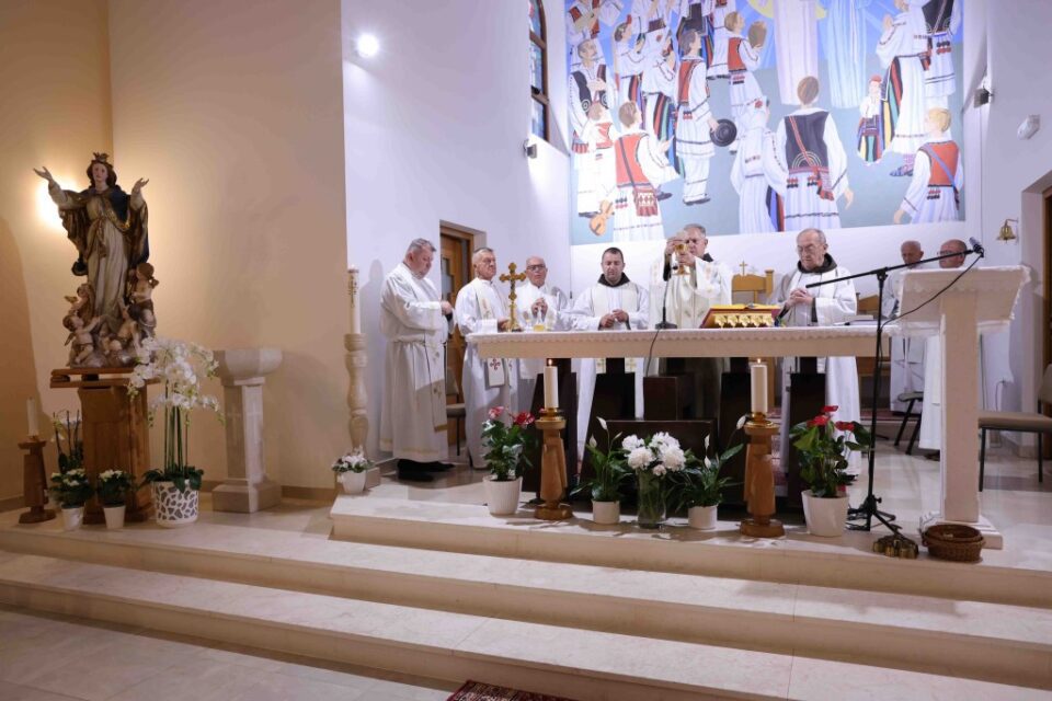 Zavjetna misa u čast Gospi Koraćanskoj