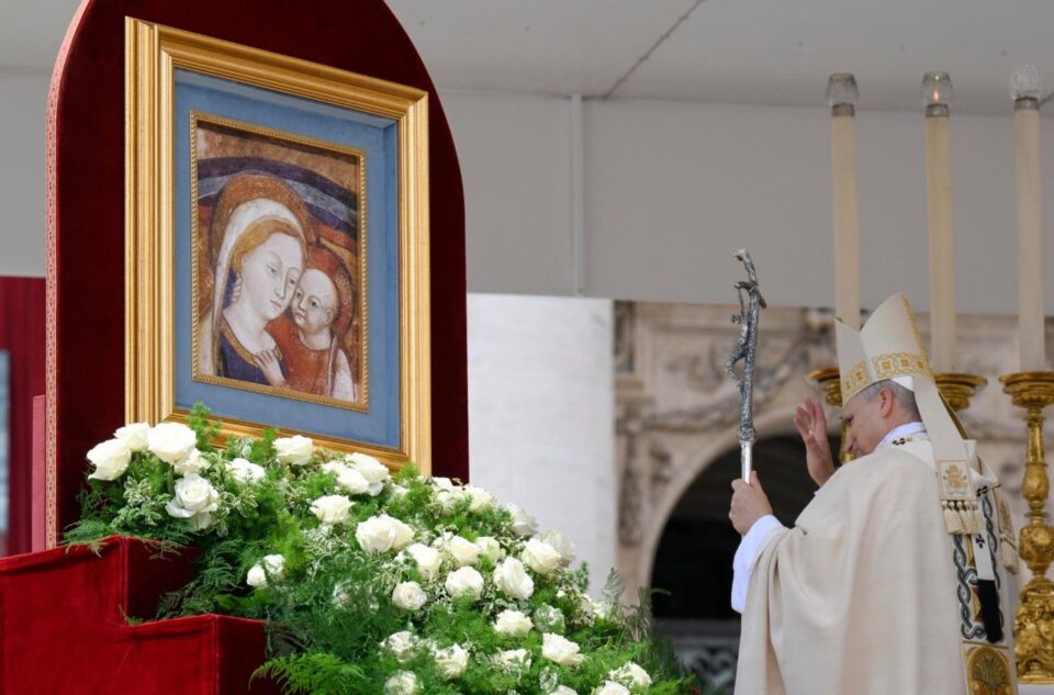 Papa u Regini Caeli: ‘Ne možemo zaboraviti one patnje zbog rata’