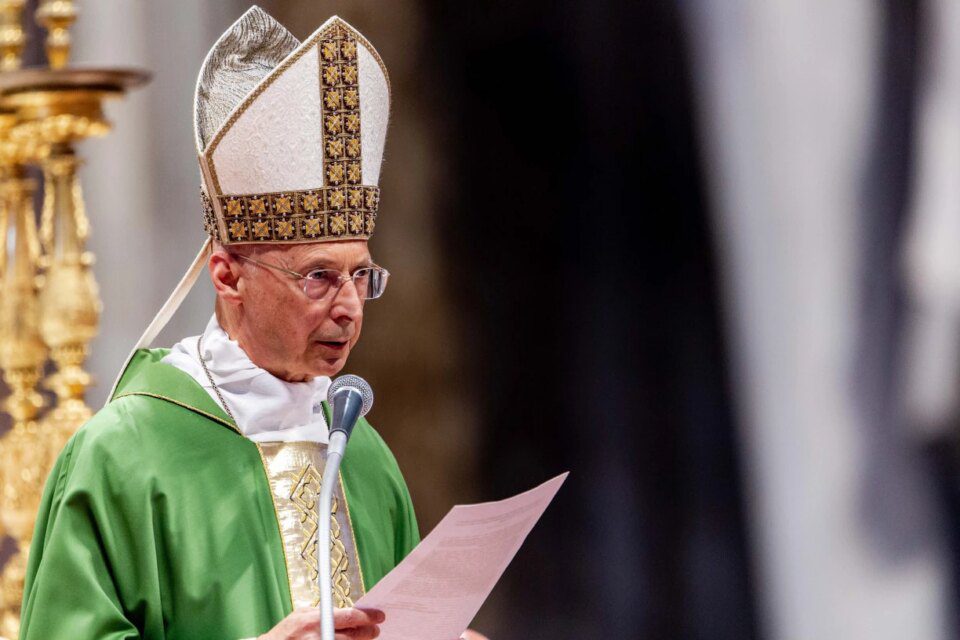 Kardinal Bagnasco: Papa Leo XIV poziva katolike da ponovno otkriju Kristovu središnju središnju