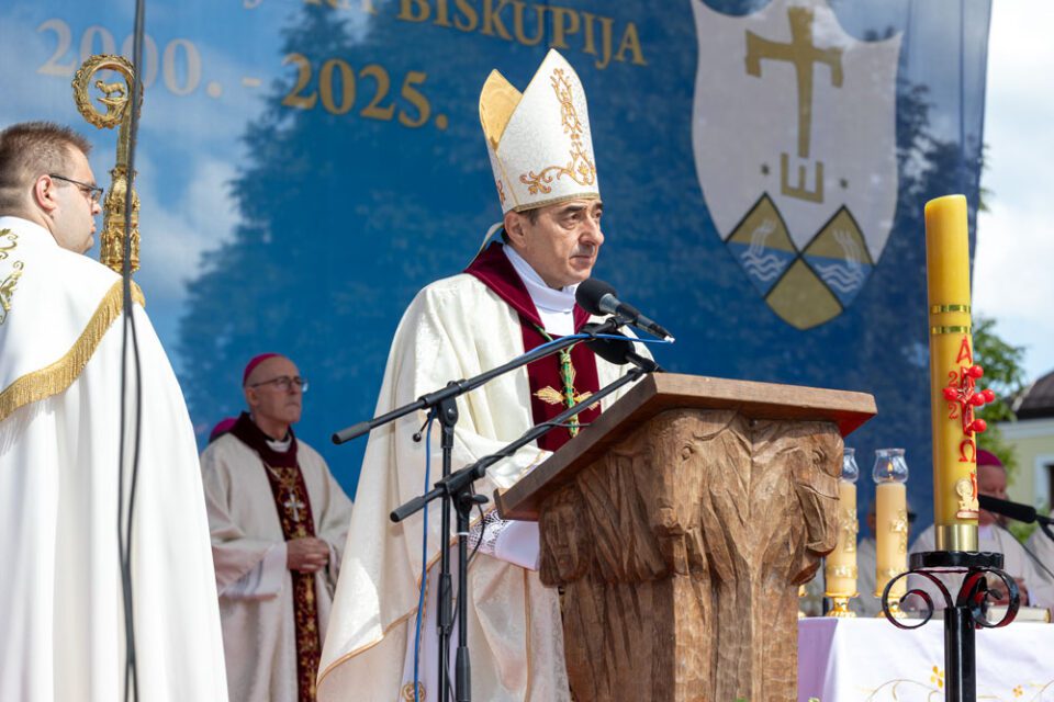 Zahvalni govor gospićko-senjskog biskupa msgr. Marka Mede na završetku euharistijskog slavlja povodom 25. obljetnice uspostave Gospićko-senjske biskupije