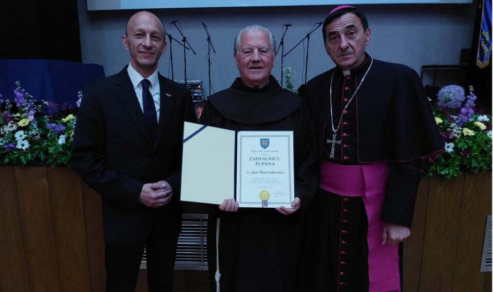 Fra Juro Marčinković odlikovan priznanjem Ličko-senjske županije