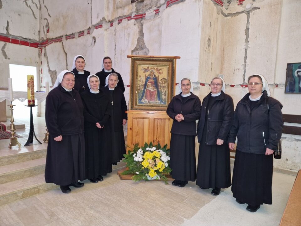 Nova uprava Provincije Majke Divne sestara milosrdnica posjetila svetište Gospe Olovske