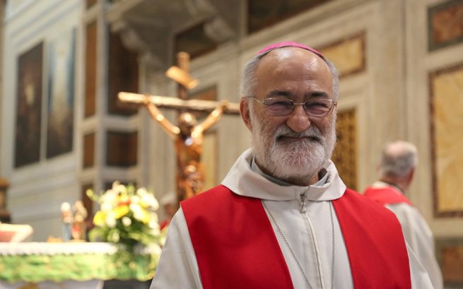 Kardinal Romero proturječi klišejima o konklavi: “Nema zmijske jame”