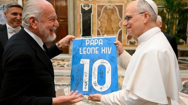 Papa Lav XIV. primio nogometaše i predstavnike kluba Napolija