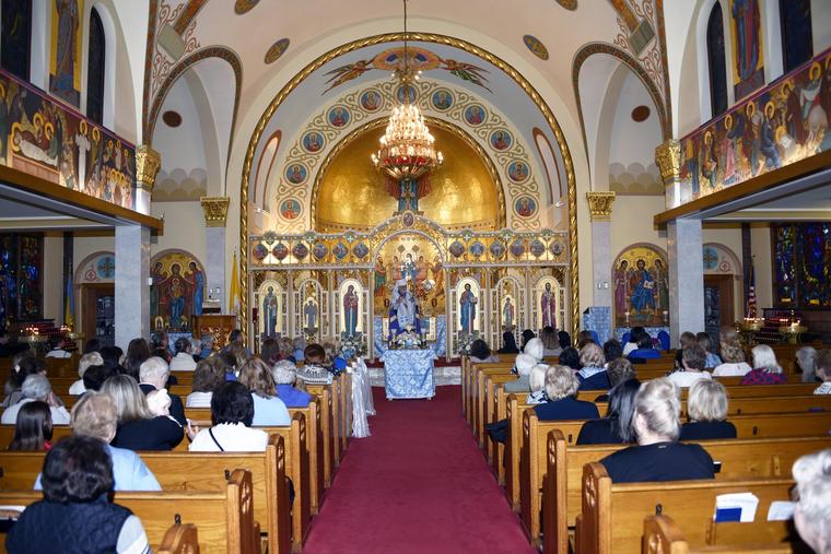May Moleben Devotion okuplja ukrajinske i latino katolike u čast Mariji