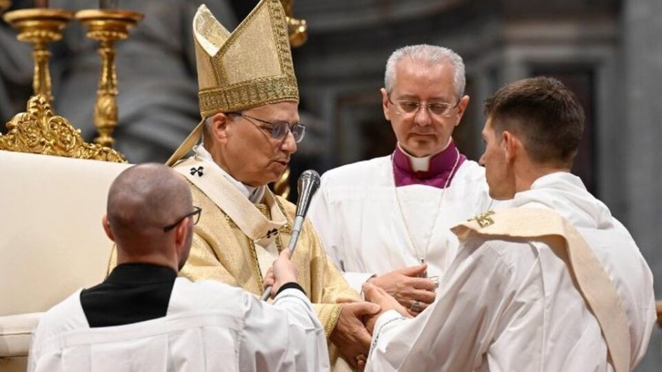 Papa Lav XIV. novozaređenim svećenicima: Budite vjerodostojni svjedoci, čuvari naroda, a ne gospodari