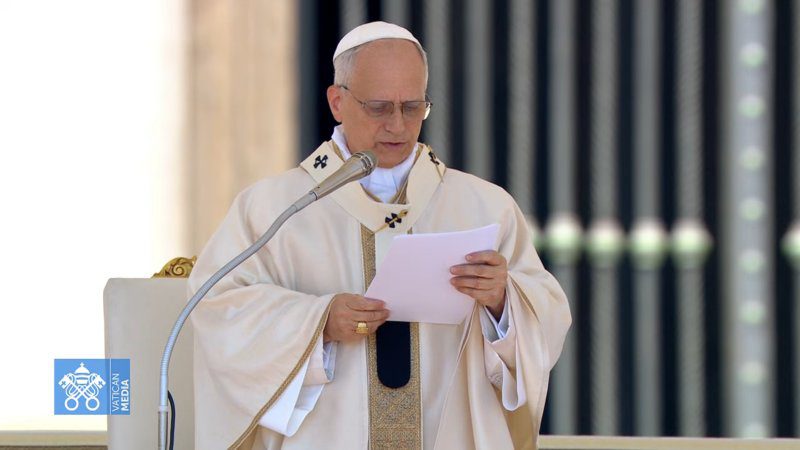 Papa: Iz obitelji se rađa budućnost svijeta