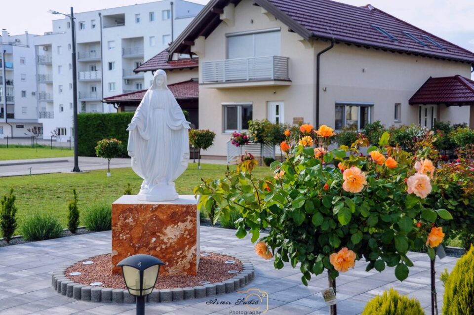 Završetak svibanjske pobožnosti u župi u Orašju