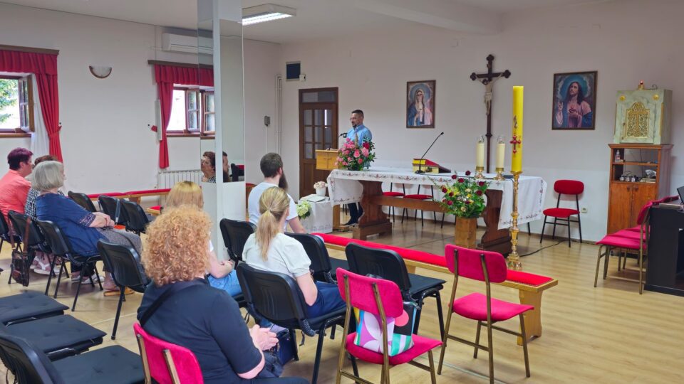 Održana kateheza “Zašto (ne) razumijemo Sveto pismo?” – Sisačka biskupija