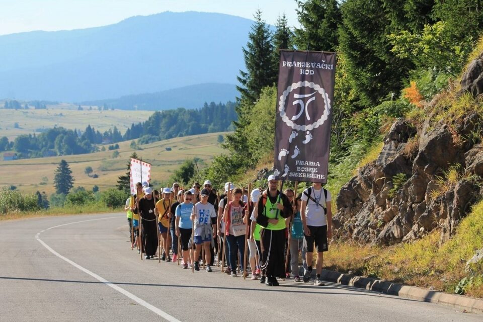 Poziv na Franjevački hod 2025.: Pješačenje, molitva i oprost u Porcijunkuli