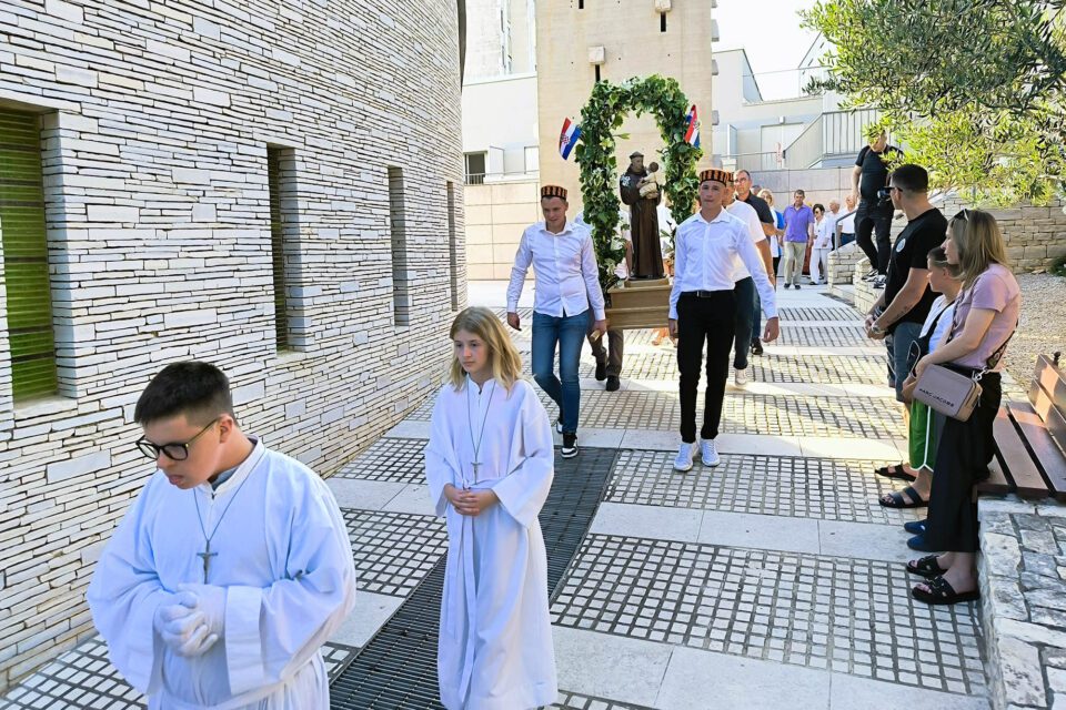 Na Šubićevcu proslavljen blagdan svetog Ante Padovanskog.