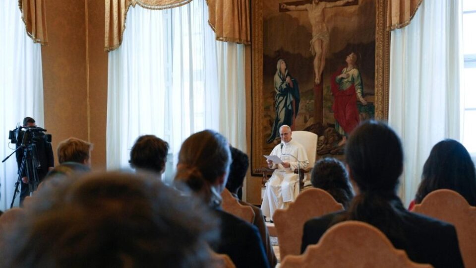 Papa Lav XIV. sudionicima škole Vatikanskog opservatorija: Svi imamo koristi od onoga što radite