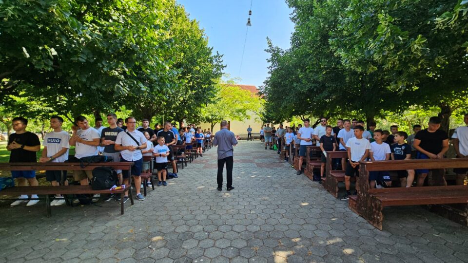 VRANA: Susret ministranata Zadarske nadbiskupije održan u Vrani