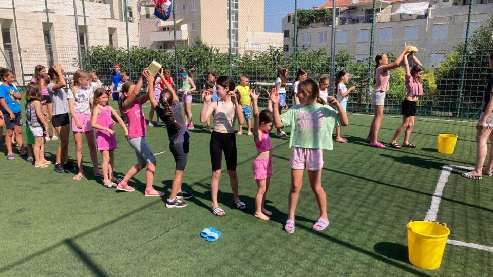 Ljetni oratorij u Lapadu uz raznovrsne igre za djecu – Dubrovačka biskupija