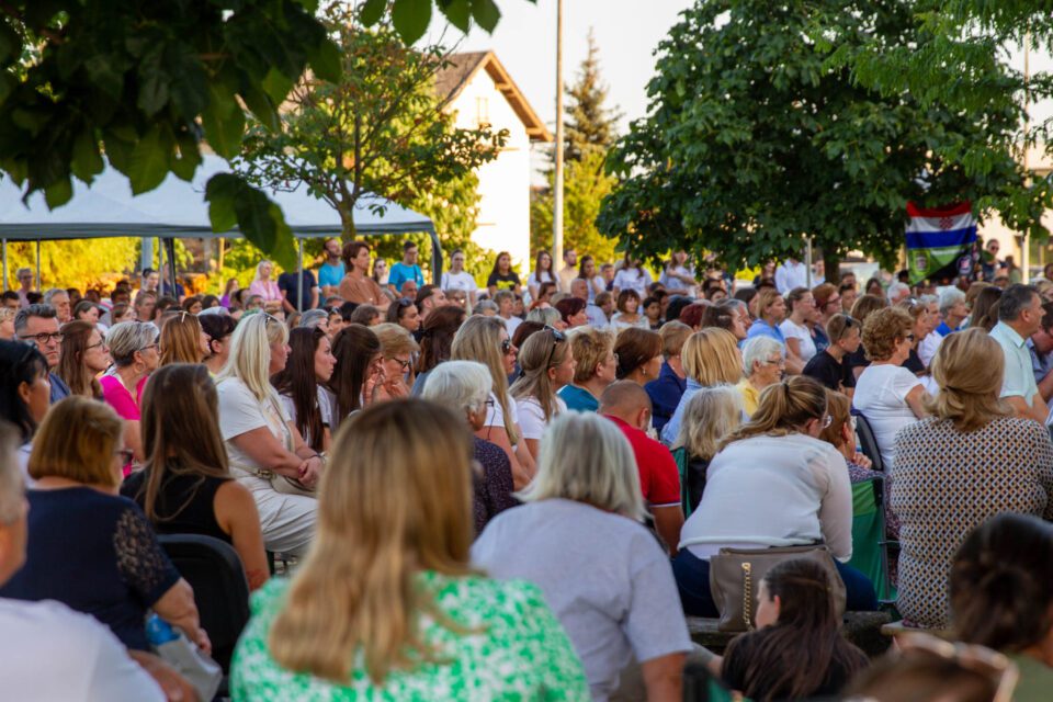 Zaključen 7. Mladifest Hrvatska: Molitva u notama i svjedočanstva srca  – Sisačka biskupija