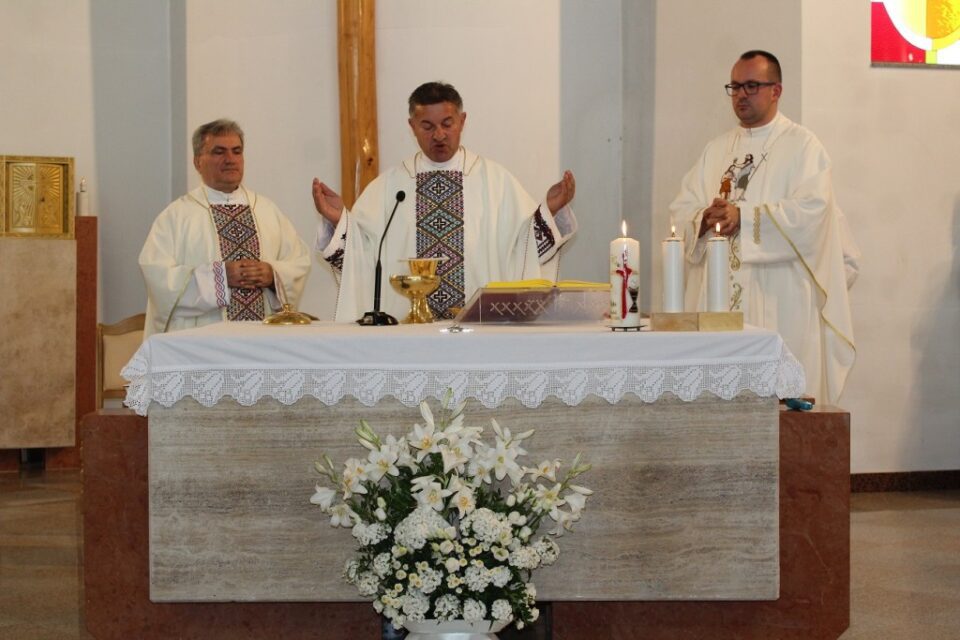 Preč. Željko Marić proslavio srebrni jubilej misništva