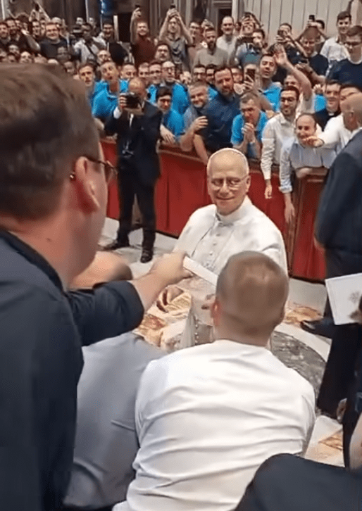Zagrebačka nadbiskupija – Hrvatski bogoslovi susreli se s papom na Jubileju svećeničkih zvanja