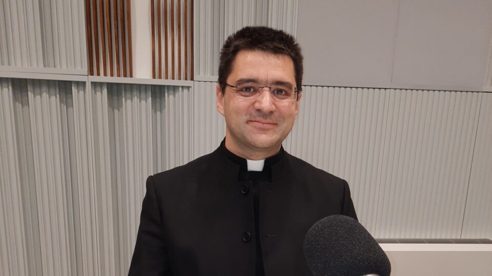 Liturgičar Tomislav Hačko na HKR-u pojasnio čin posvete hrvatskog naroda i domovine Presvetom Srcu Isusovu