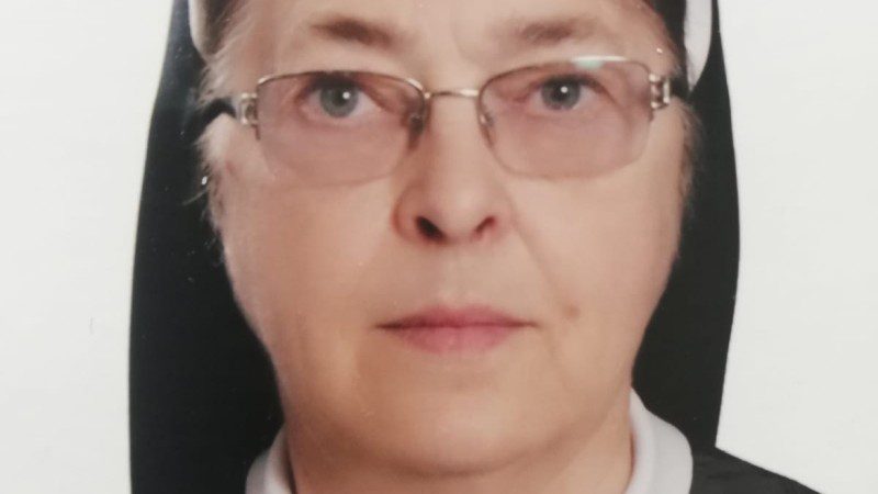 Preminula s. Pacifika (Ružica) Antolović, Školska sestra franjevka