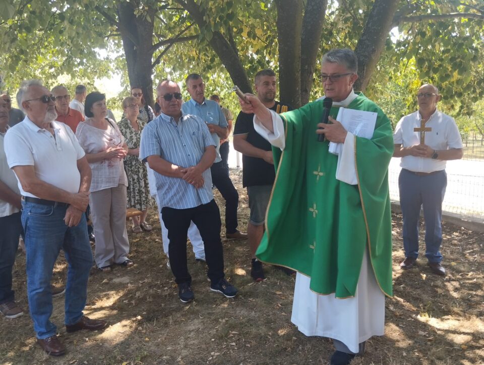 Plehan: Misno slavlje i blagoslov polja kod kapele porušene 1992. i 2000. godine