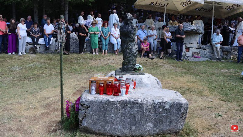Tisuće vjernika na Kedžari proslavilo „Divin dan“