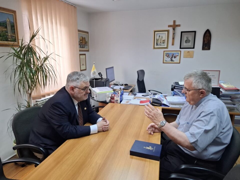 Zamjenik visokog predstavnika posjetio Caritas BiH