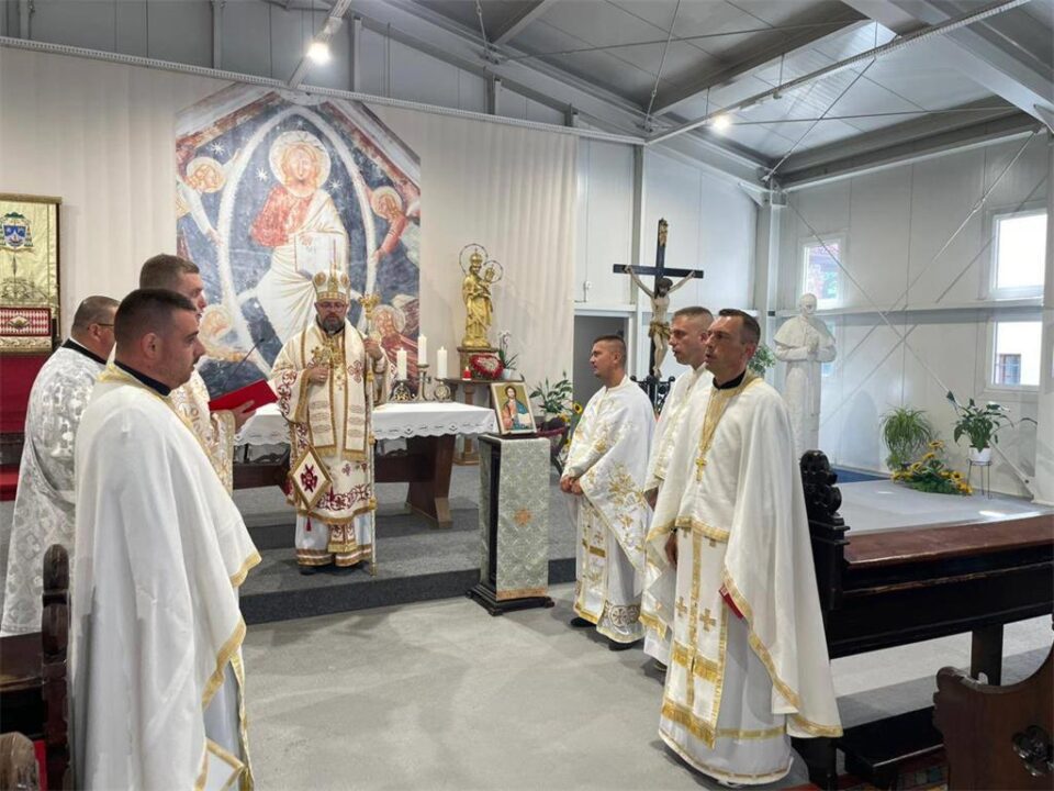 Zagrebačka nadbiskupija – ​Grkokatolička liturgija na blagdan sv. Ćirila i Metoda u Bogoslužnom prostoru bl. Alojzija Stepinca na Kaptolu