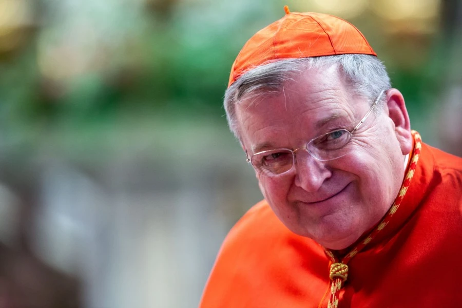 Papa zahvaljuje kardinalu Burkea, koji se sukobio s Francisom, na 50 godina svećeničkog ministarstva
