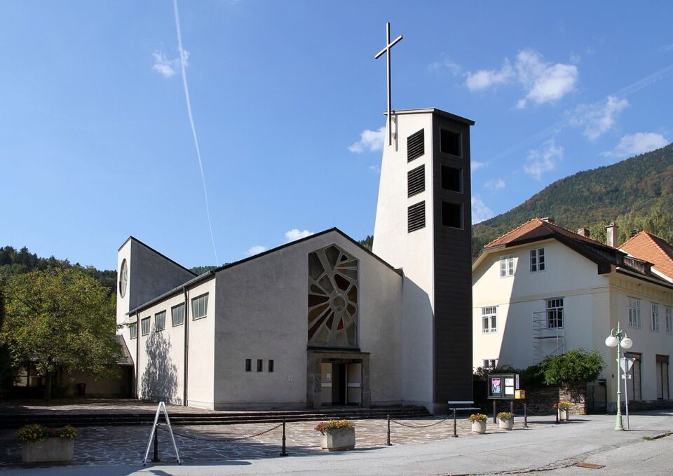 Bečka nadbiskupija prodaje crkvu u Hirschwangu