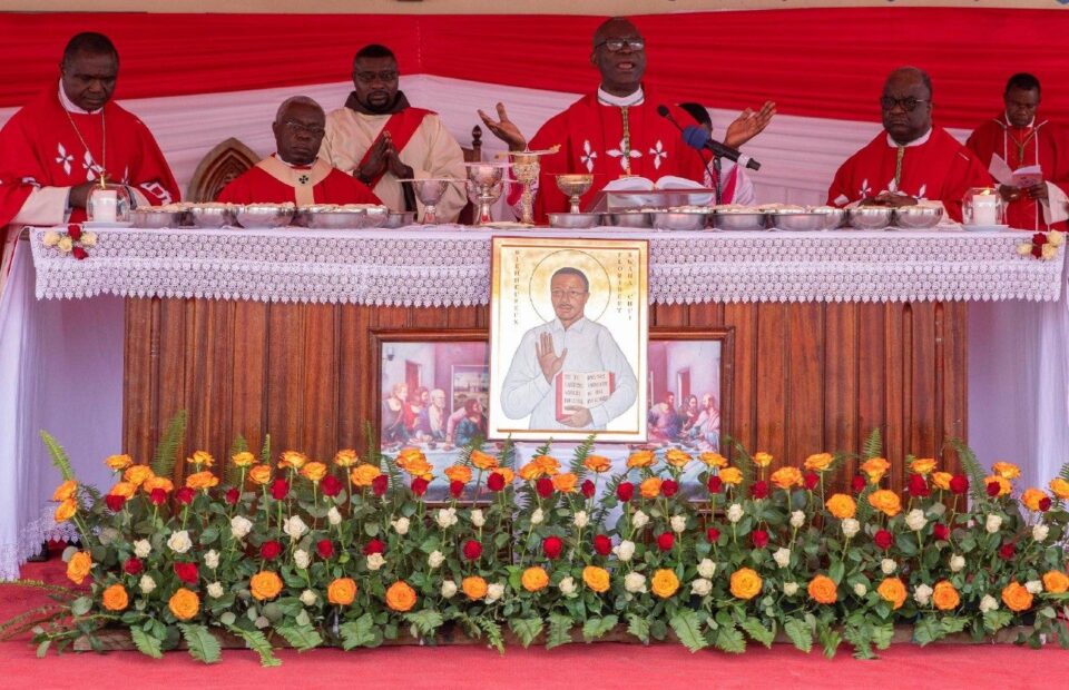 DRC: Euharistijska proslava Dana zahvalnosti za Blaženog Floriberta Bwana Chui održana u Gomi – Vatikanska vijest