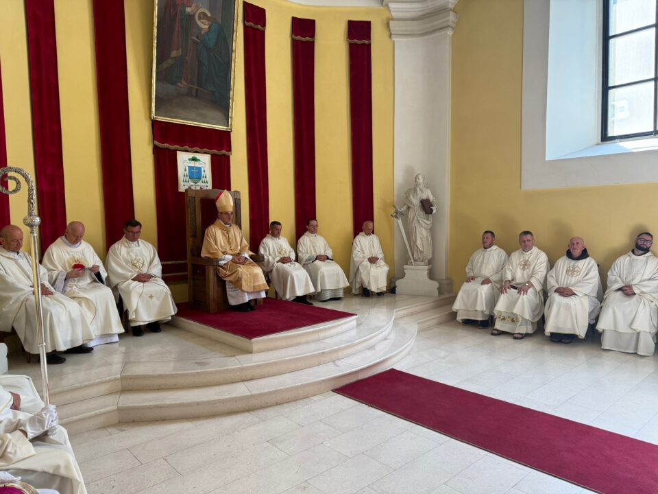 Gospić svečano proslavio blagdan sv. Marije Magdalene, Dan grada i obljetnicu posvete katedrale