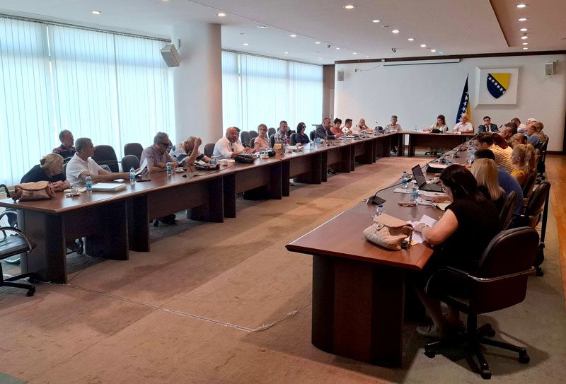 Inicijativa za pristupačnost: Pokrenut zahtjev za uklanjanje arhitektonskih i komunikacijskih prepreka u državnim institucijama BiH