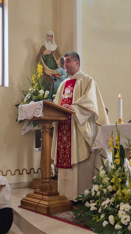 CRKVENI GOD U LAĆARKU