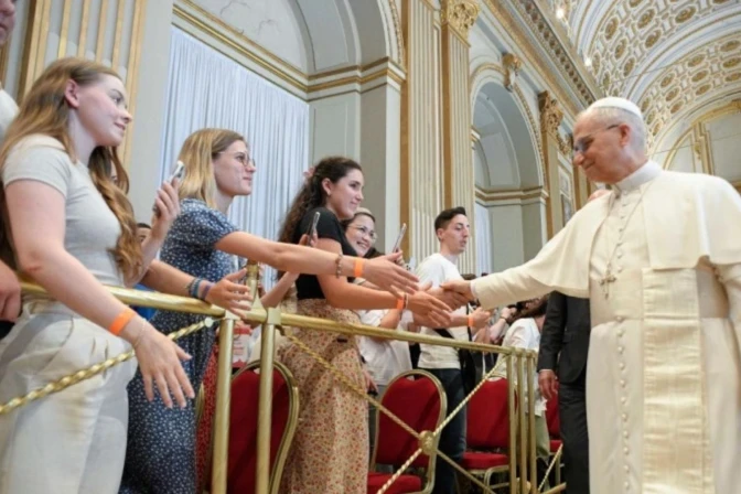 LEO XIV: Nemojte se obeshrabriti na svom putu vjere, Bog je uvijek tu da vas izdrži