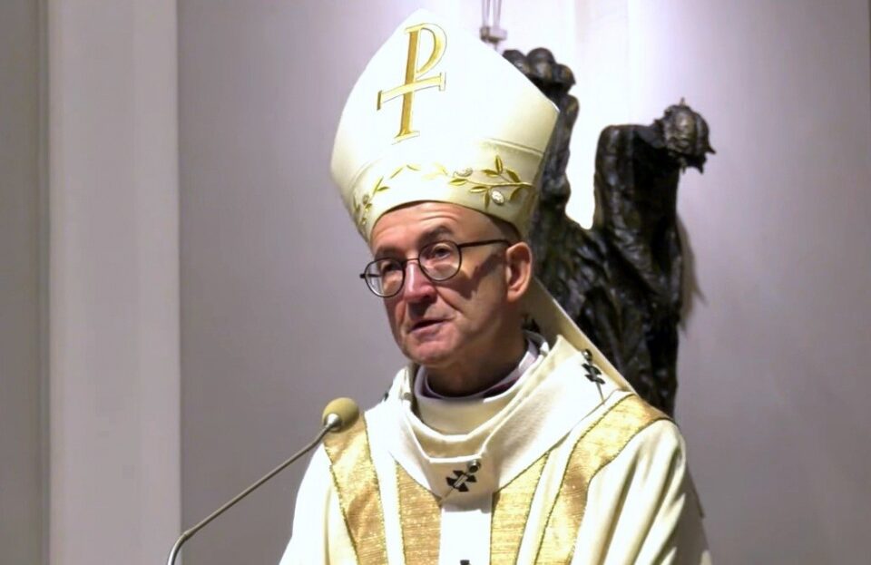Varšava: Nadbiskup Galbas predsjedat će pogrebnom misom pokojniku kojeg je ubio svećenik