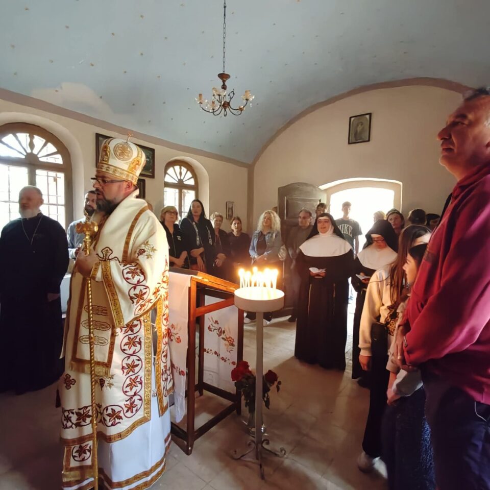 VLADIKA STIPIĆ SLUŽIO LITURGIJU U JEZERNICAMA NA PROSLAVI SV. ILIJE