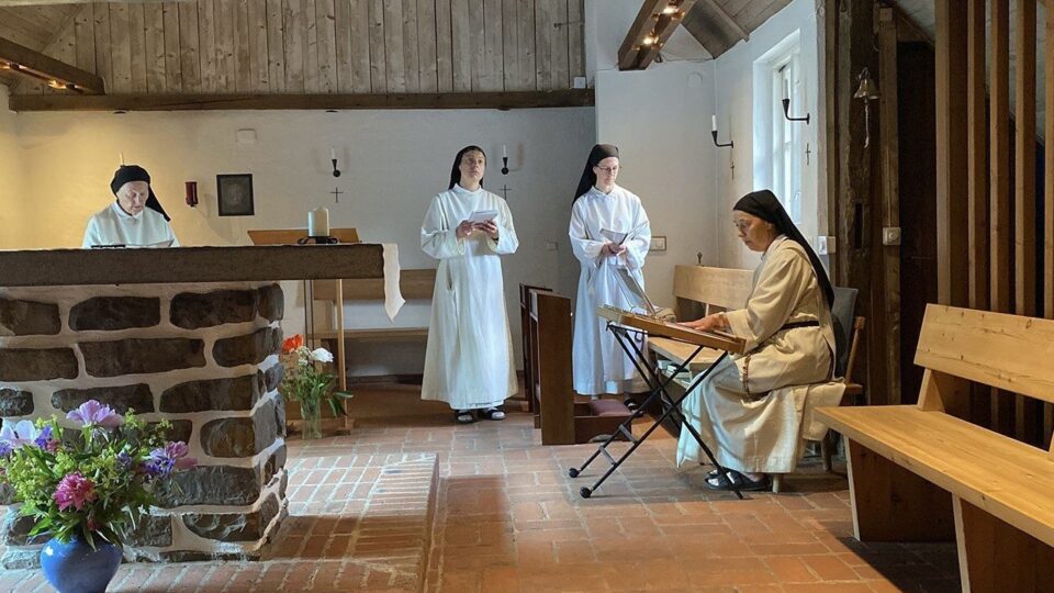 ‘Želim tišinu:’ sestra Veronica i potraga za životnim značenjem u švedskom samostanu – Vatikanske vijesti
