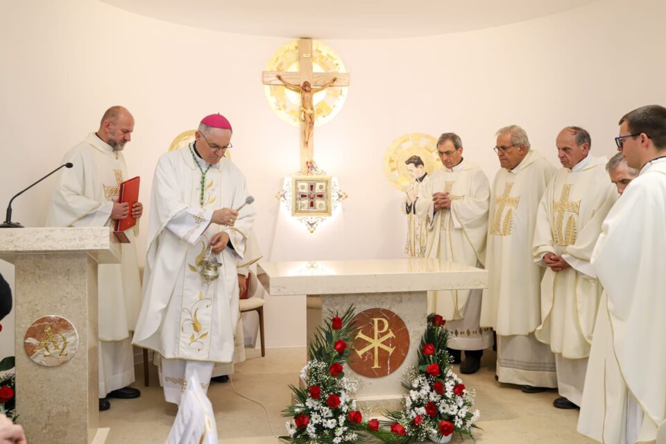 Biskup Štironja blagoslovio Hospicij „Blaženi Miroslav Bulešić“ u Puli